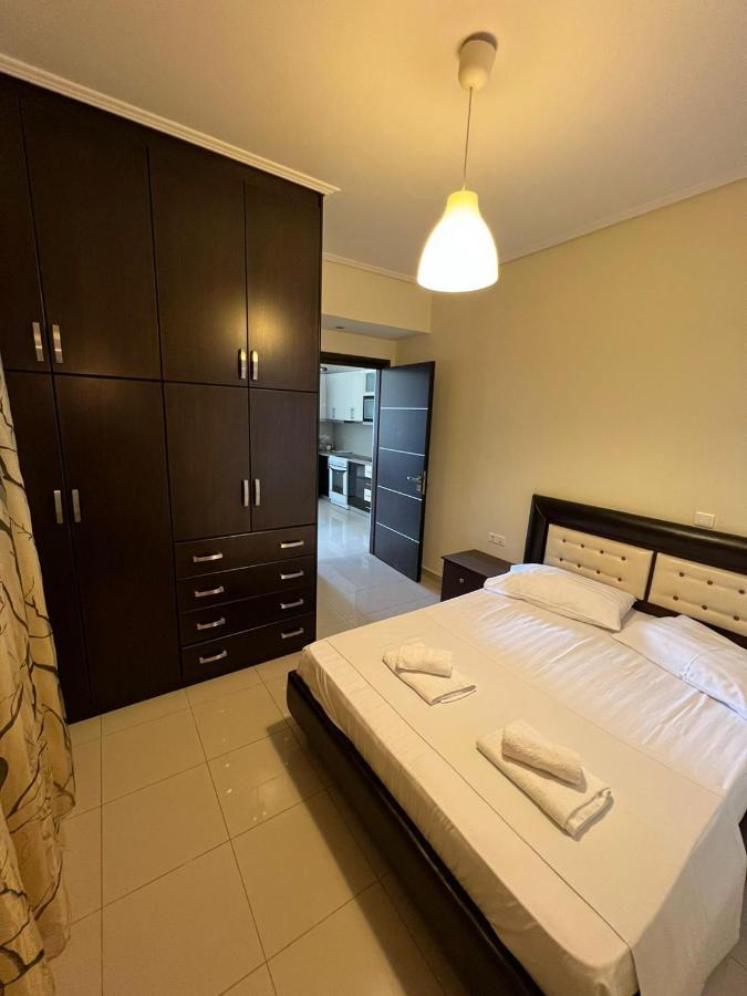 סרנדה Adam Apartments מראה חיצוני תמונה
