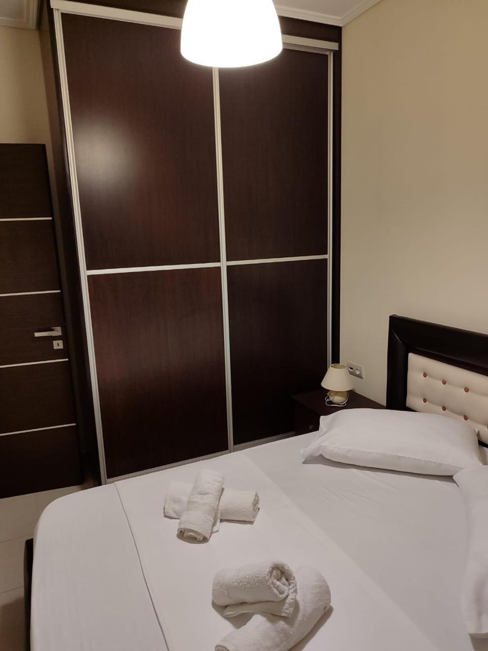 סרנדה Adam Apartments מראה חיצוני תמונה